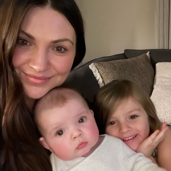 Meet your Posher, Desiree - Picture 1 of 1